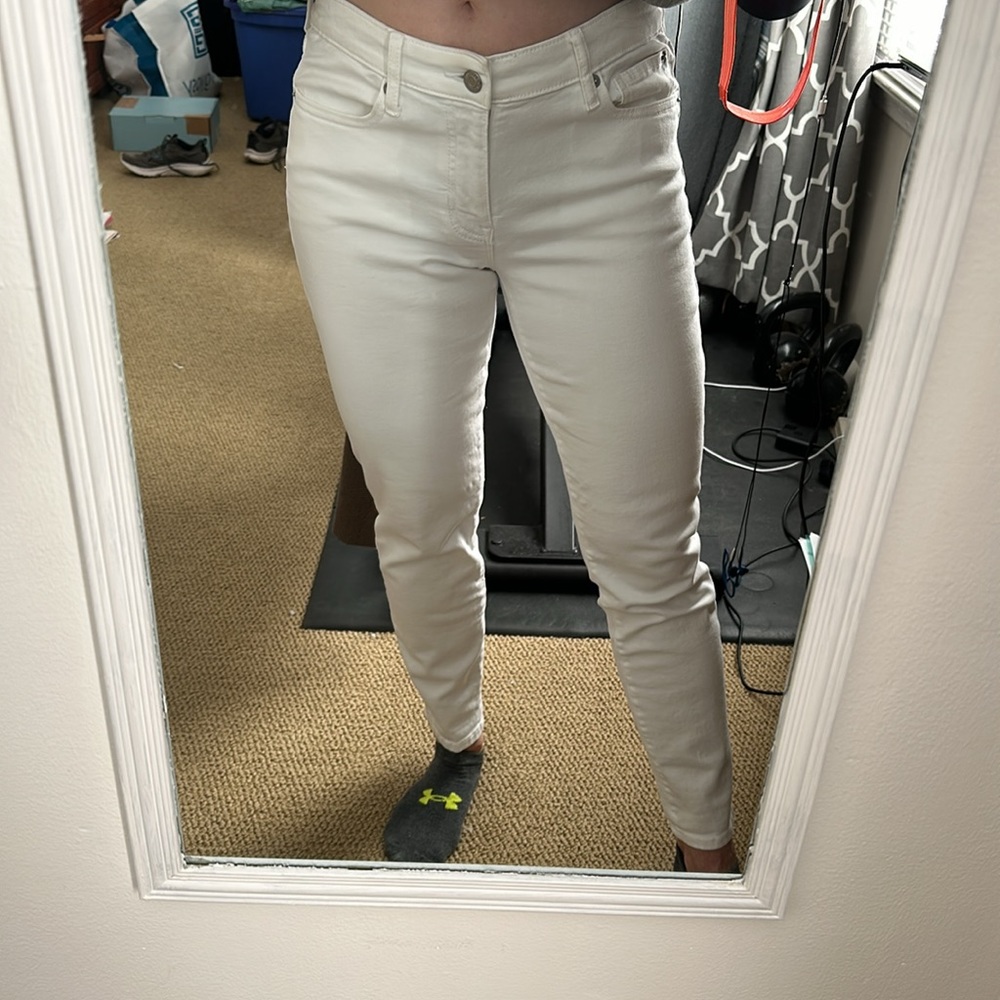 GAP White Stretch denim legging {skinny} Mid Rise
